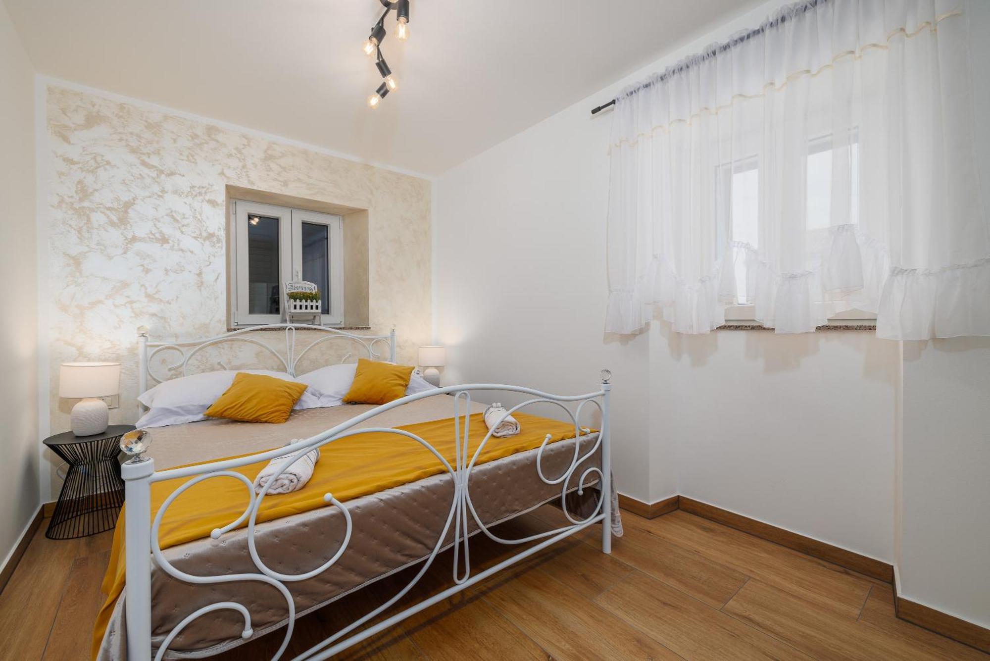 Ljubi Apartamento Sveti Anton (Krk)